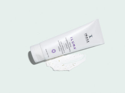 Image Skincare ILUMA – Intensiv aufhellender Peeling-Reiniger