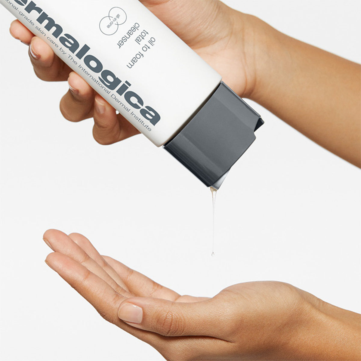 Dermalogica Oil to Foam Total Cleanser
